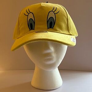 🆕Justice x Looney Tunes Tweety Bird Baseball Hat